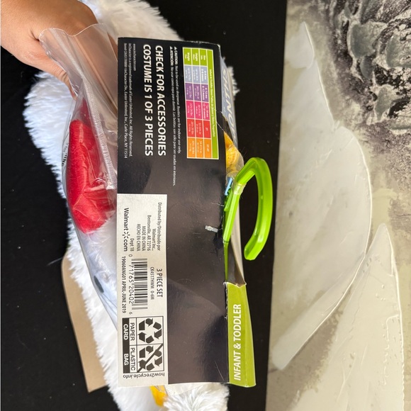 Lil' Chickie Infant Costume - Picture 3 of 3